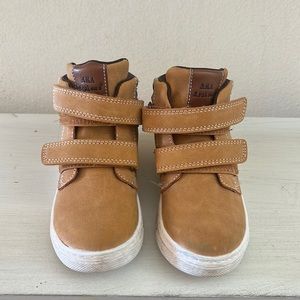 Apakowa Toddler Boots